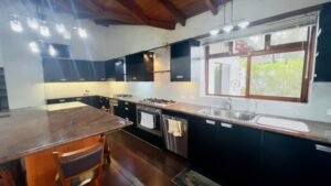 rs2300566 img 37 large