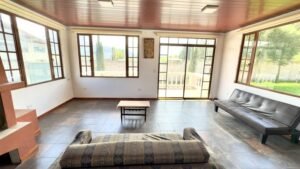 rs2400065 img 2 large