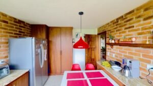 rs2400504 img 12 large