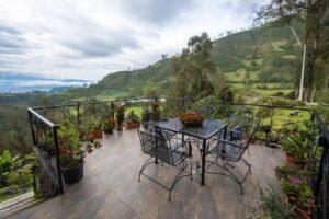 rs2400722 img 25 large