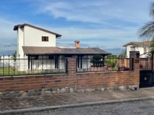 rs2500034 img 2 large