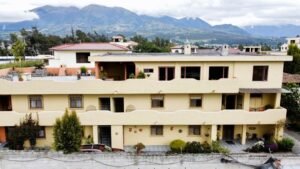 rs2500130 img 2 large